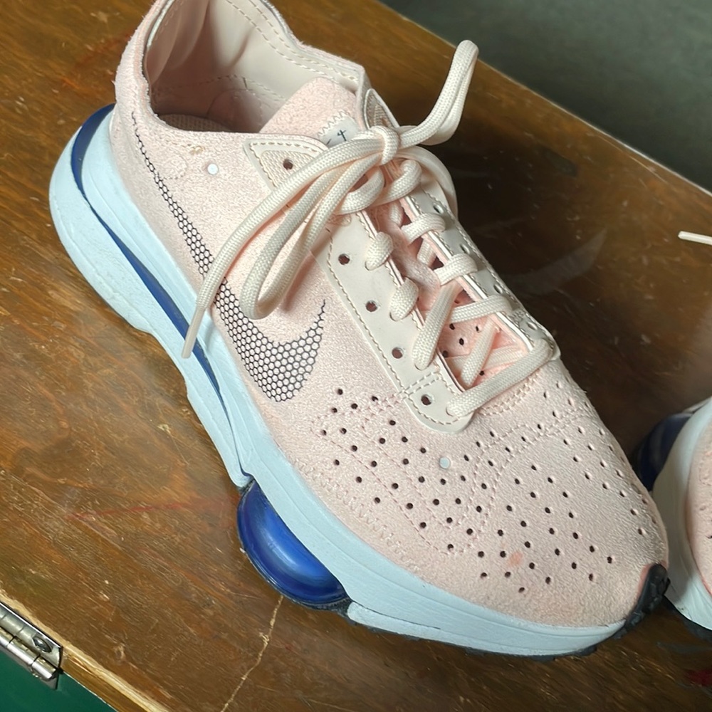 Women’ Nike’s